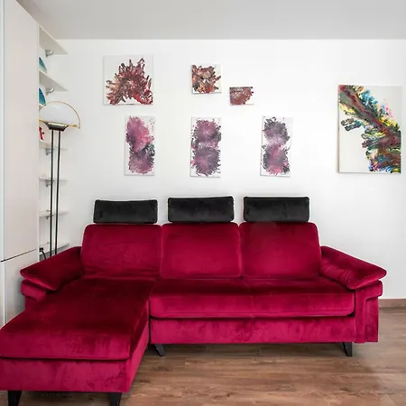 With Garden And Terrace Near Termini Rom