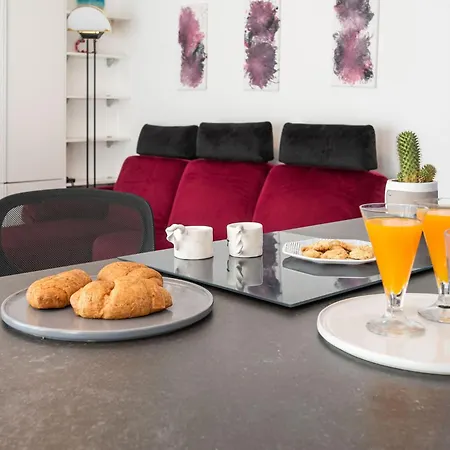 With Garden And Terrace Near Termini * Rom