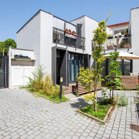 With Garden And Terrace Near Termini